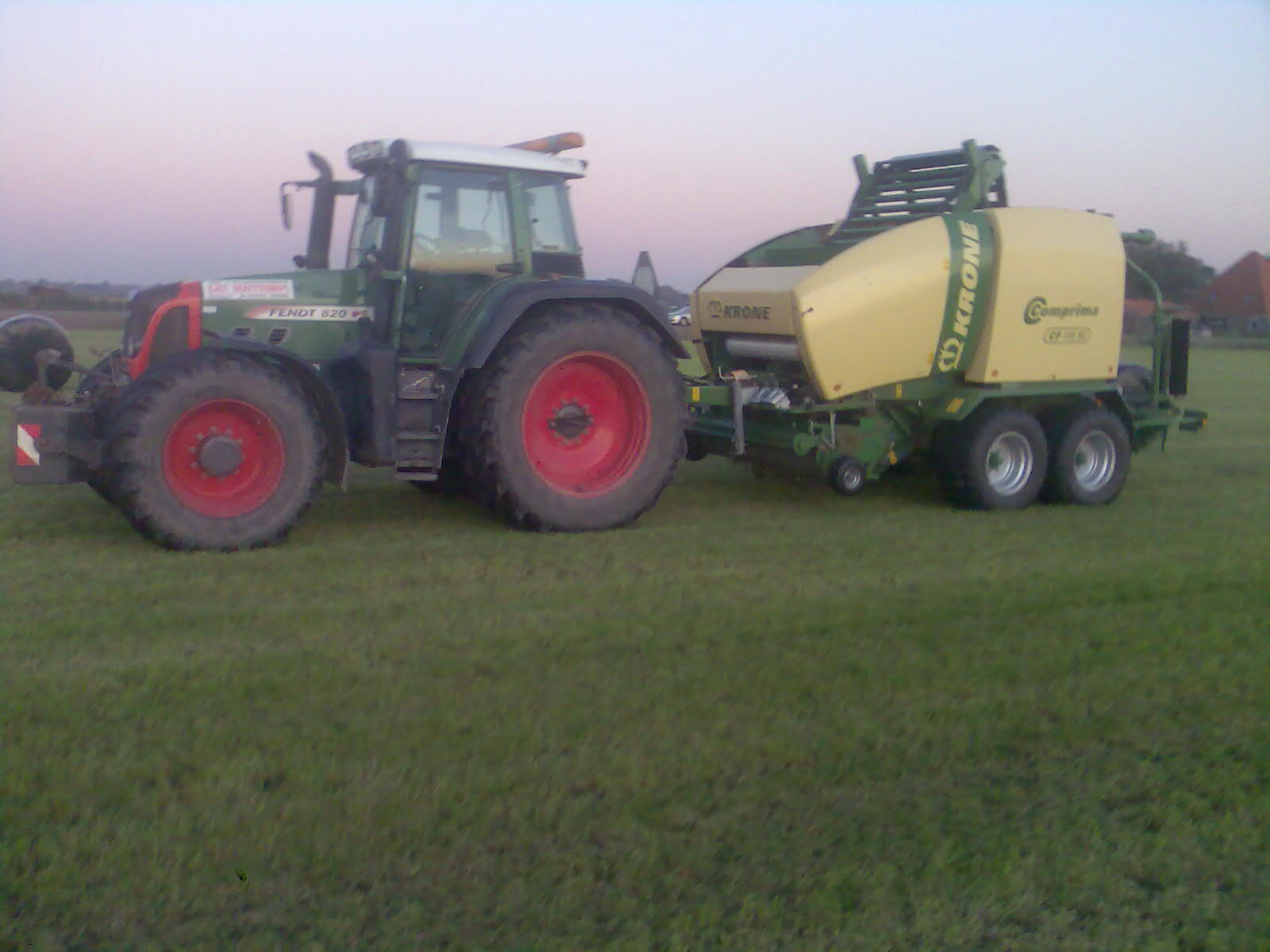 Nieuwe krone rondebalenpersen; Variabele baaldiameters (0,9m-1,6m)