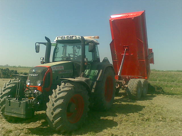2e Fendt 820 aangekomen